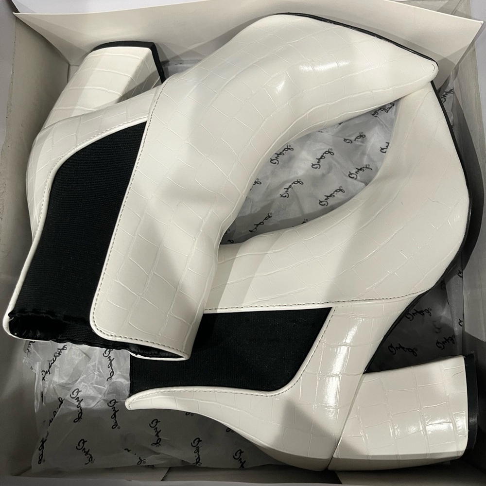 white boots!